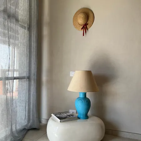 Angelica With Private Access To Villa *