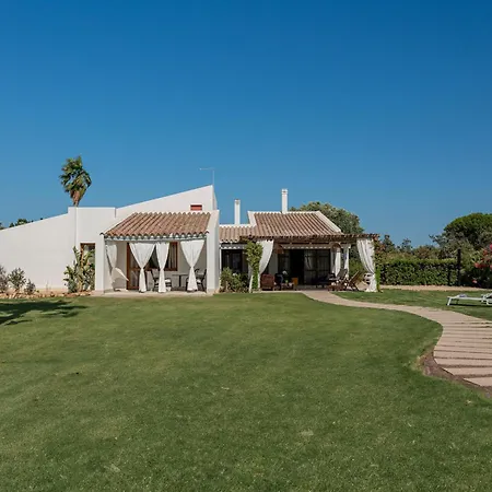 Villa Angelica With Private Access To Pula
