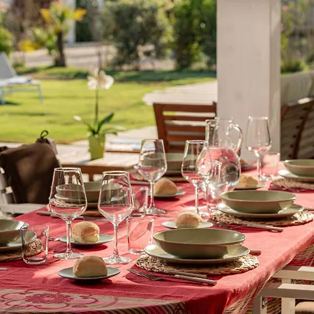 Villa Angelica With Private Access To