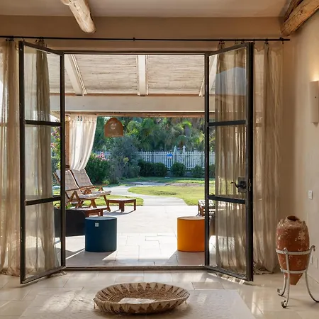 Villa Angelica With Private Access To