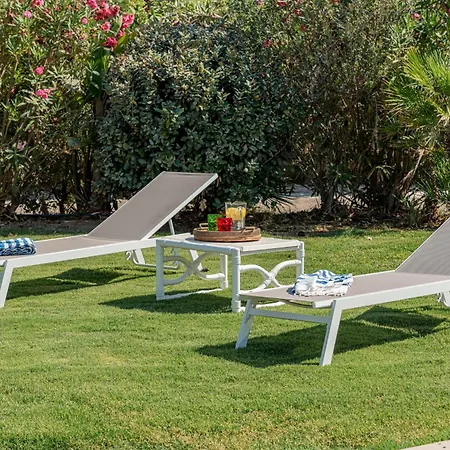 Villa Angelica With Private Access To *