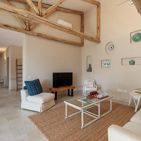 Angelica With Private Access To Villa *