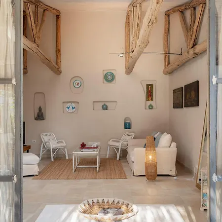 Angelica With Private Access To Villa *