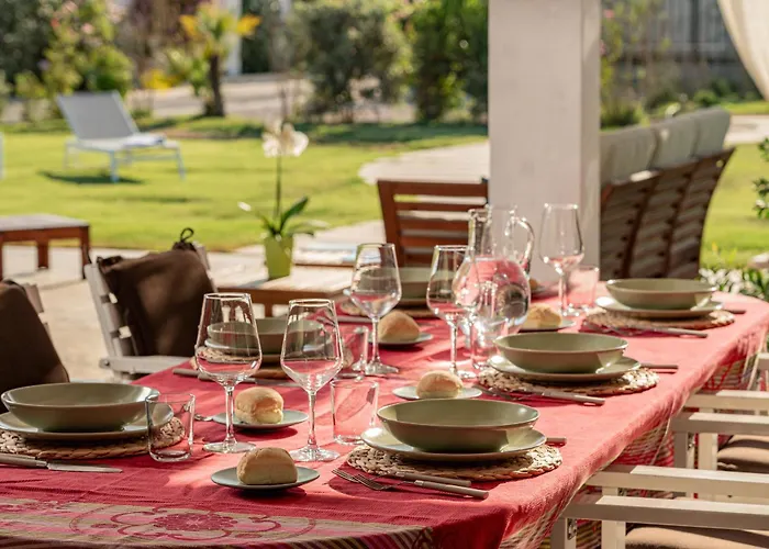 Villa Angelica With Private Access To